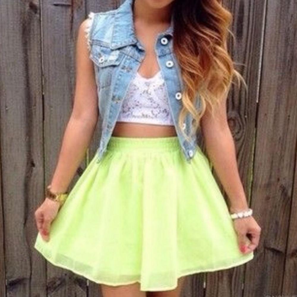Floral lace skater skirt